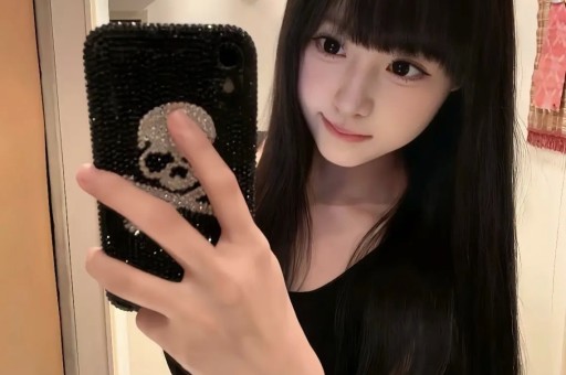 收手吧！“资本家的丑孩子”虞书欣黑历史被扒受害者不止一个