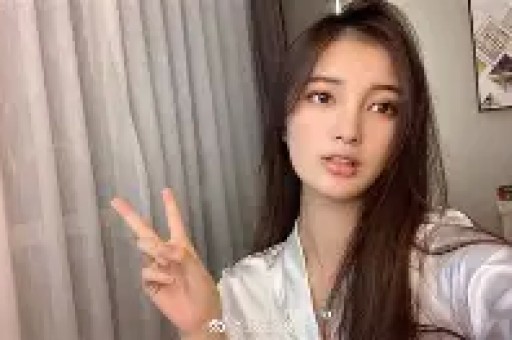 吃相太丑！卖假狂赚百万伊能静遭央视曝光 秦昊也救不了她